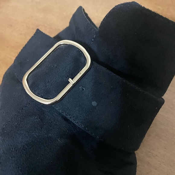 Women’s microsuede ankle wedges, size 7 - Picture 5 of 5